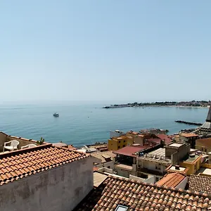 Bed & Breakfast Nick & Santo's Homes, Giardini Naxos